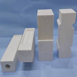 Standard bricks and special-shaped refractory bricks